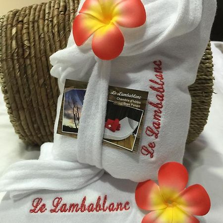 Le Lambablanc Bed & Breakfast Bras-Panon Ngoại thất bức ảnh