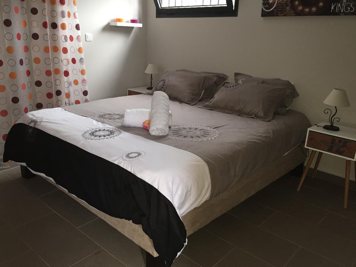 Le Lambablanc Bed & Breakfast Bras-Panon Ngoại thất bức ảnh