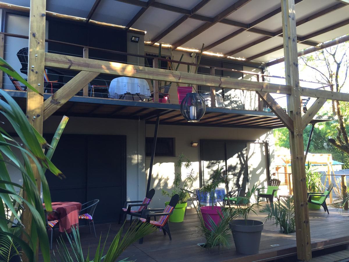 Le Lambablanc Bed & Breakfast Bras-Panon Ngoại thất bức ảnh