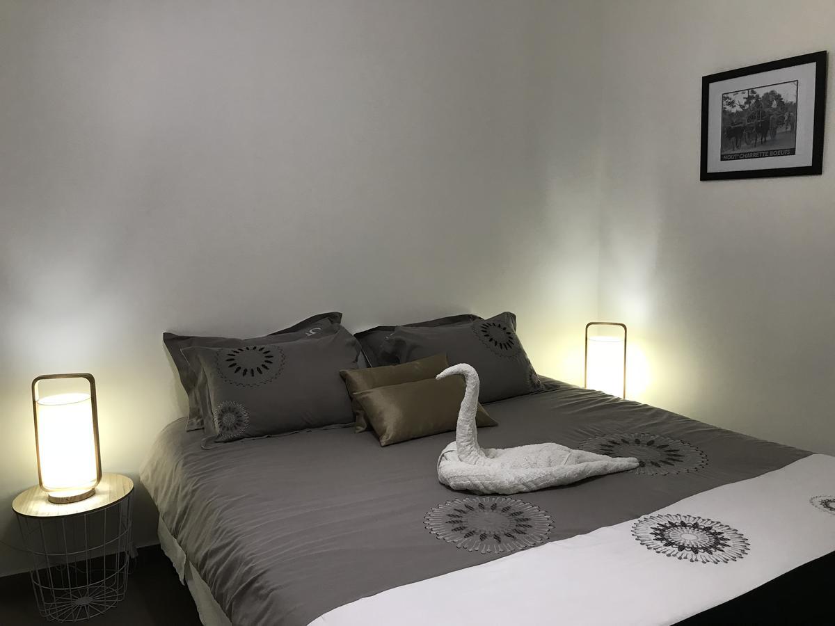 Le Lambablanc Bed & Breakfast Bras-Panon Ngoại thất bức ảnh