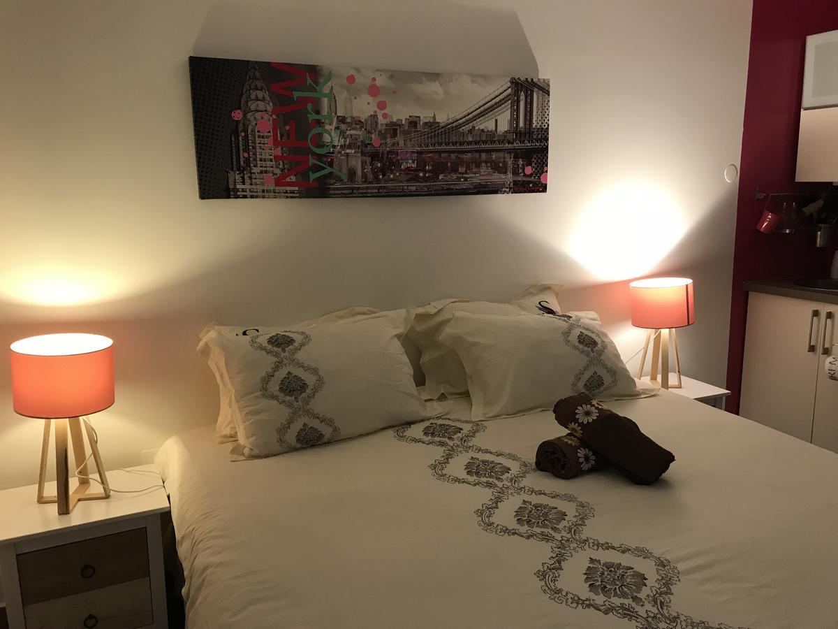 Le Lambablanc Bed & Breakfast Bras-Panon Ngoại thất bức ảnh